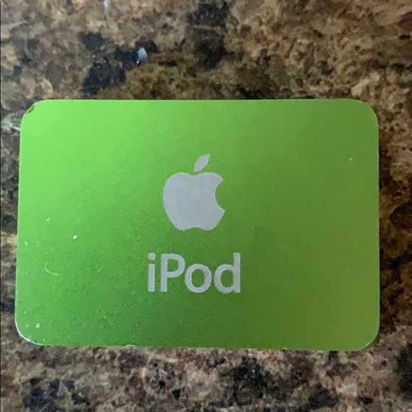 iPod - Picture 3 of 3